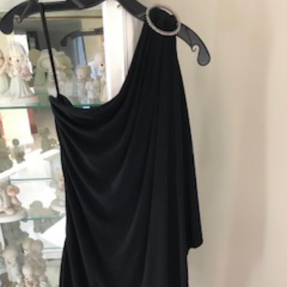 One-Shoulder Black Drape Dress